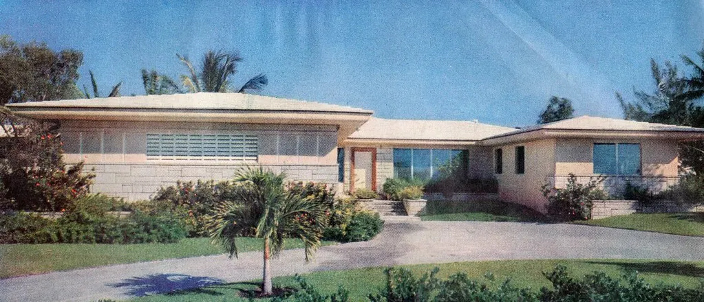 Casa de 4 rec. en venta en Zona Hotelera